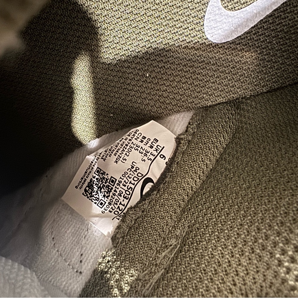 Nike Dunk Low Olive and White - Picture 4 of 4